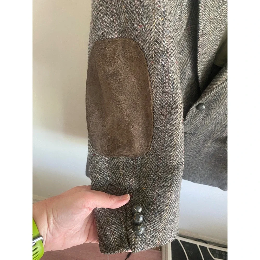 Stafford Hampshire Men Grey Herringbone Wool Blazer Suede Elbow Patches USA Made